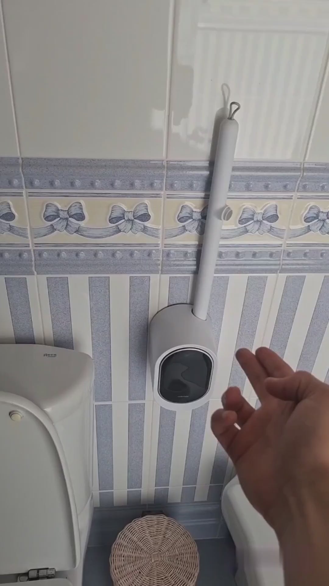 Sanix Disposable Toilet-Brush |Replaceable Cleaning Heads| Easy & Clever brush